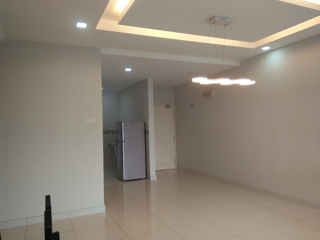 NICE UNIT Kristal View Condominium, Shah Alam - photo 6