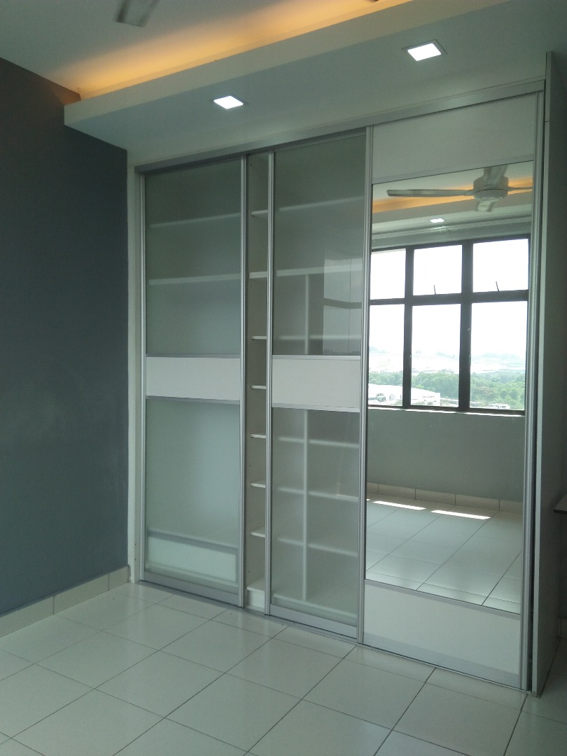 NICE UNIT Kristal View Condominium, Shah Alam - photo 8