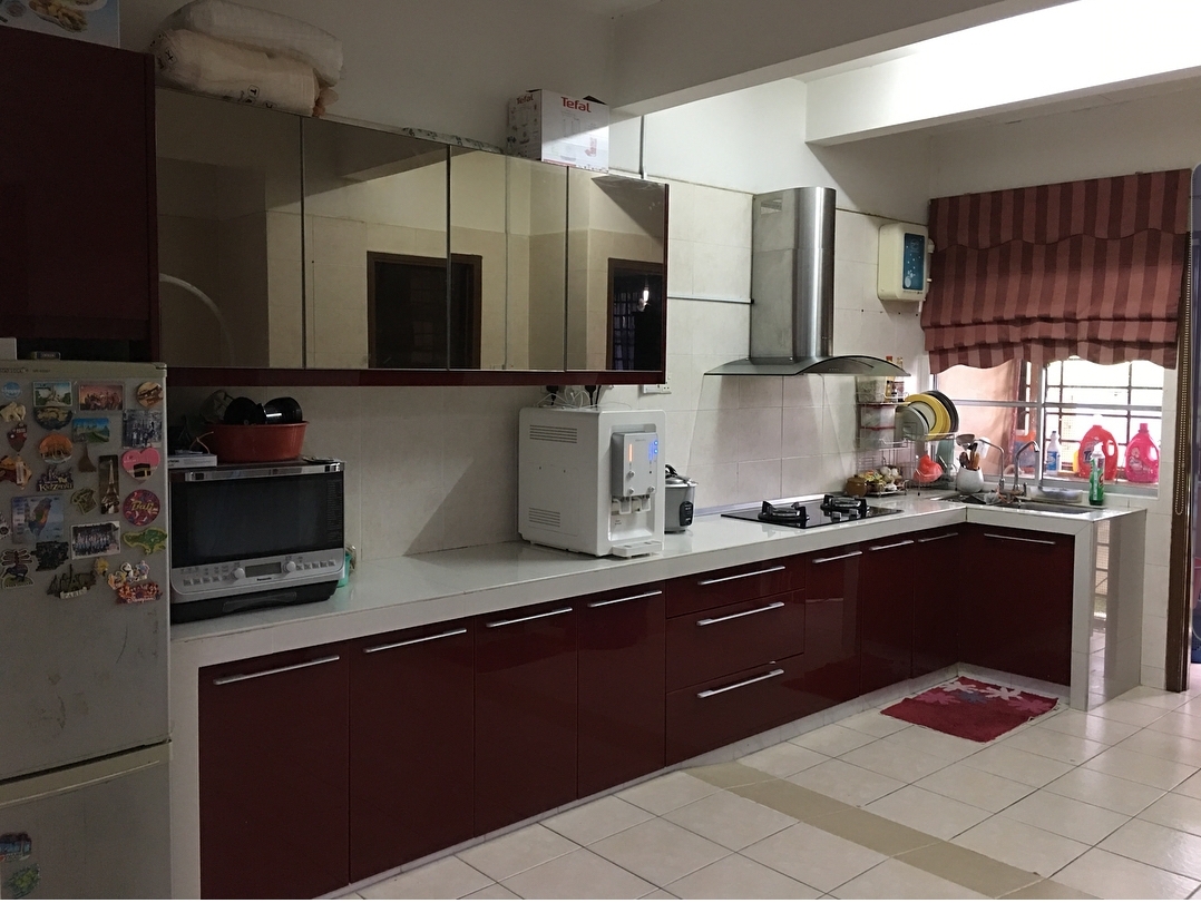 FREEHOLD, FACING PLAYGROUND Terrace, Putra Height - photo 2