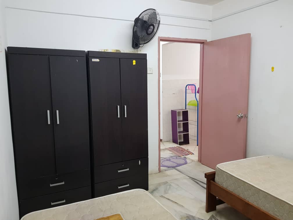 Flat Pkns Seksyen 7, Shah Alam - photo 11