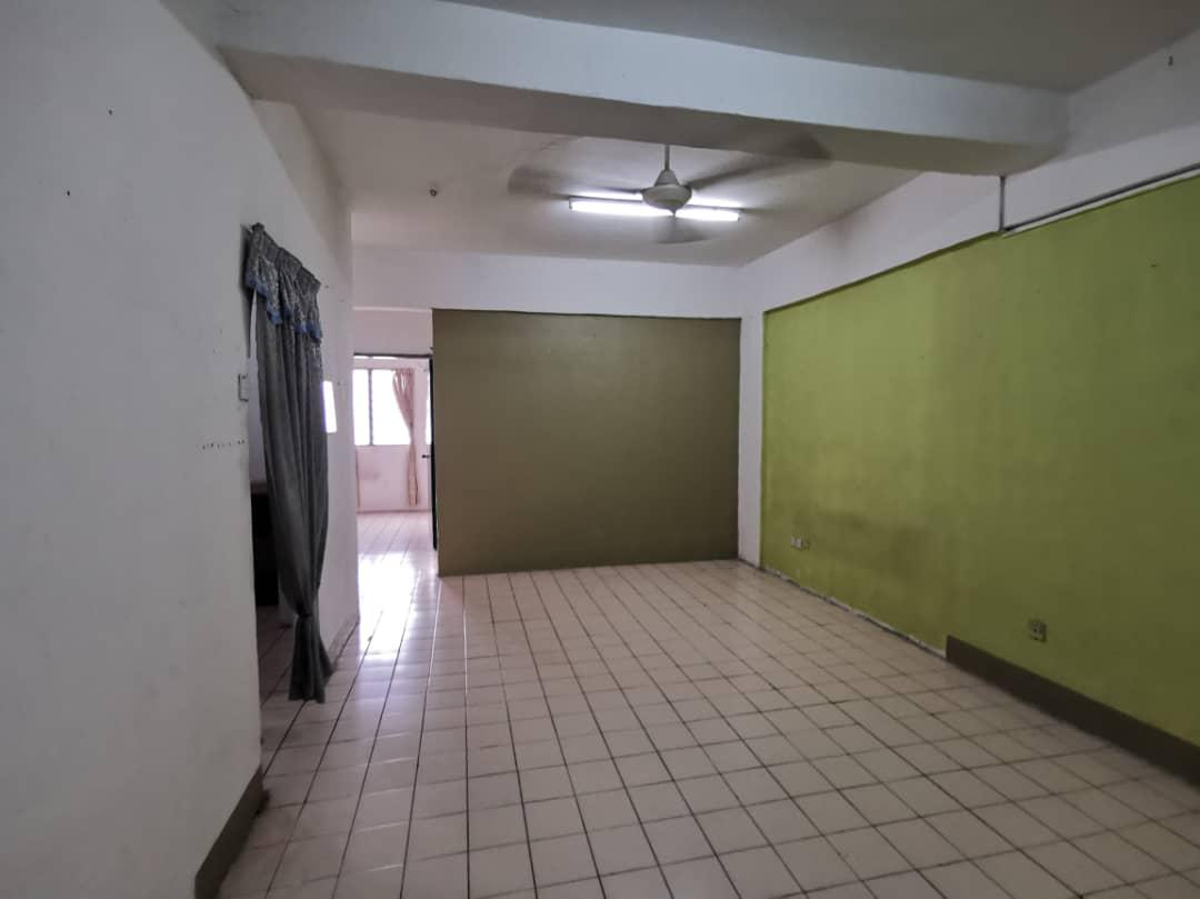 Apartment Cempaka Persiaran Bandar Bukit Raja - photo 4