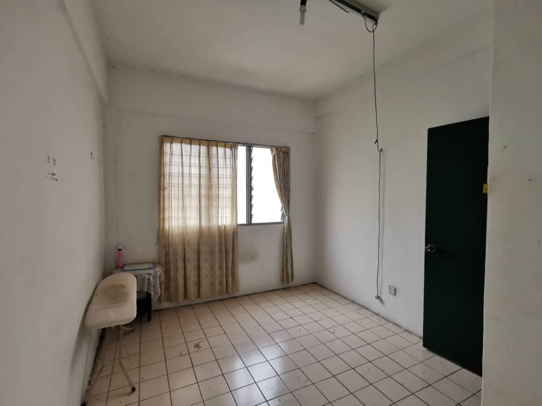 Apartment Cempaka Persiaran Bandar Bukit Raja - photo 7