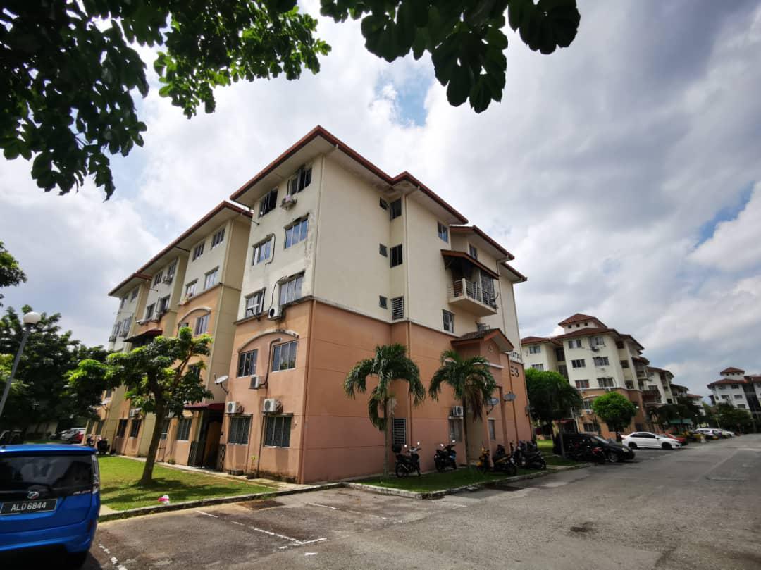 Pangsapuri Teratai Jalan 1, Taman Sutera, Kajang - photo 2