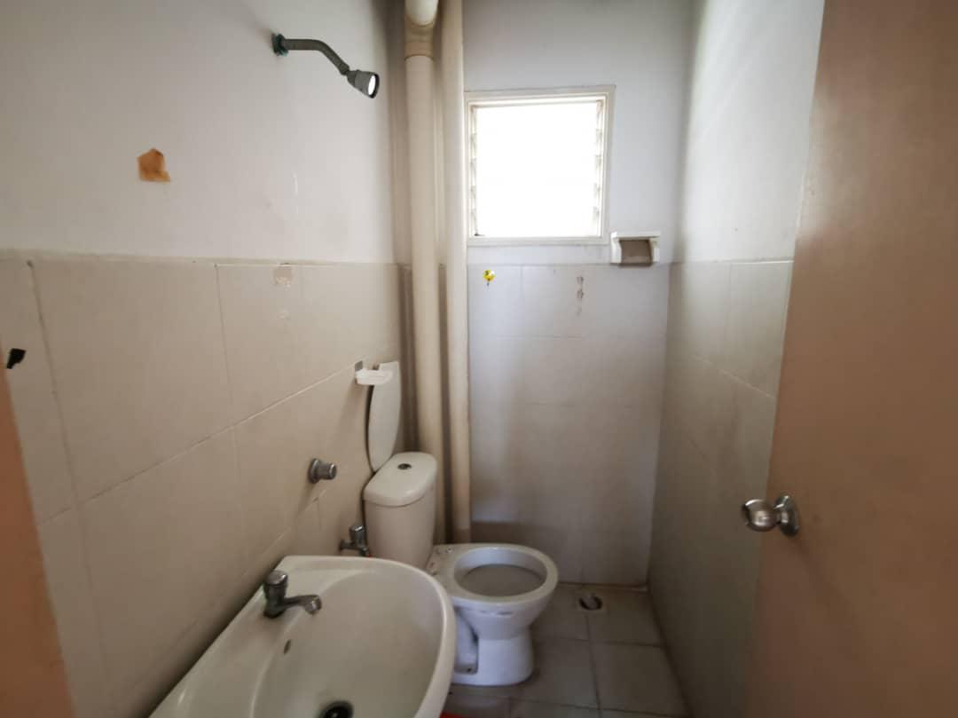 Pangsapuri Teratai Jalan 1, Taman Sutera, Kajang - photo 9