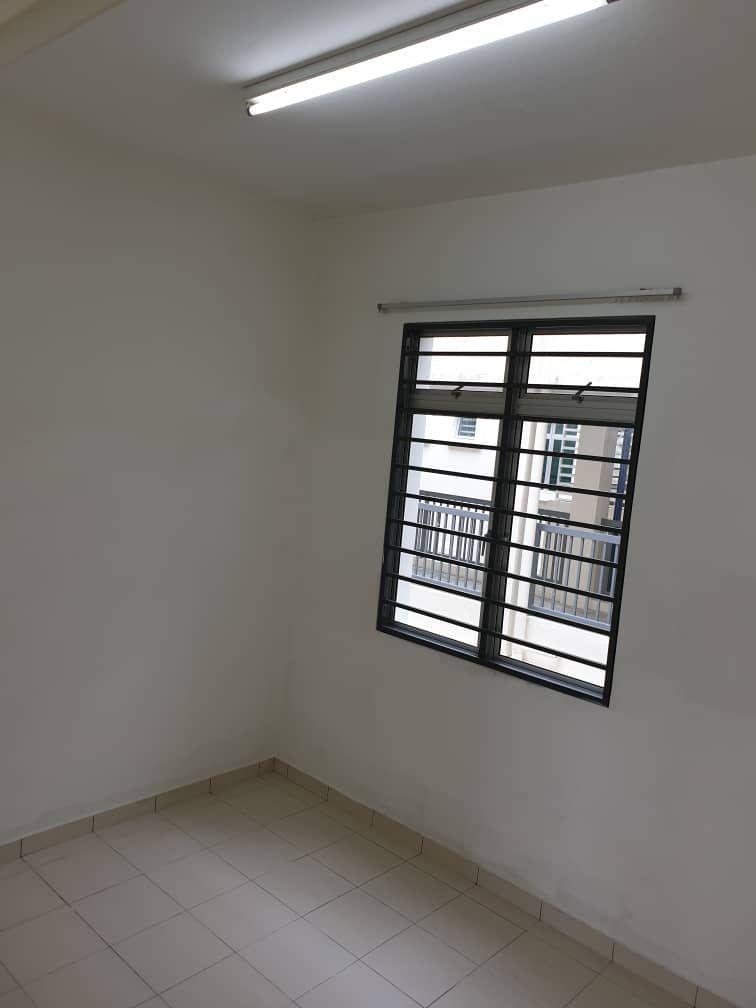 Garden Villa Apartment Jalan Taman Bandar Senawang - photo 2