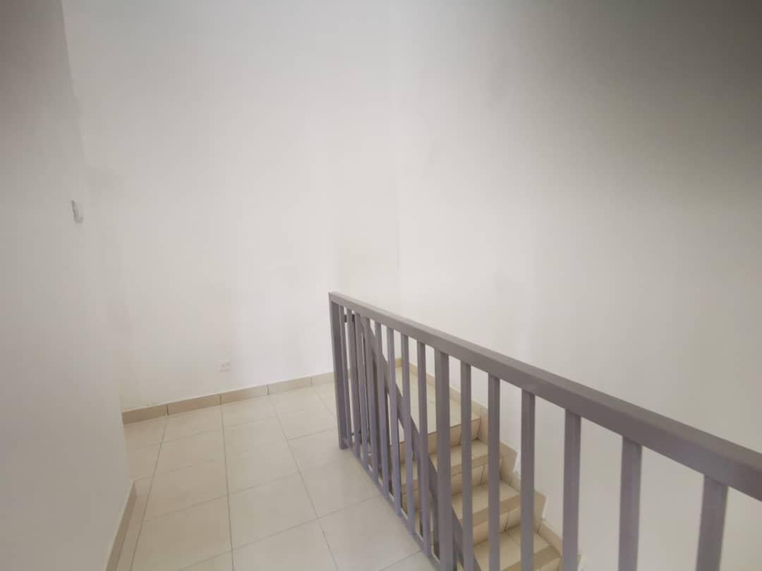 Double Storey Taman Idaman Putra, Sg Buloh - photo 5