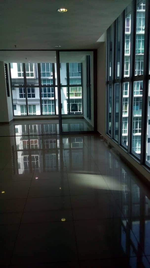 SOHO 3, Element Serviced Apartment, Seri Kembangan - photo 3