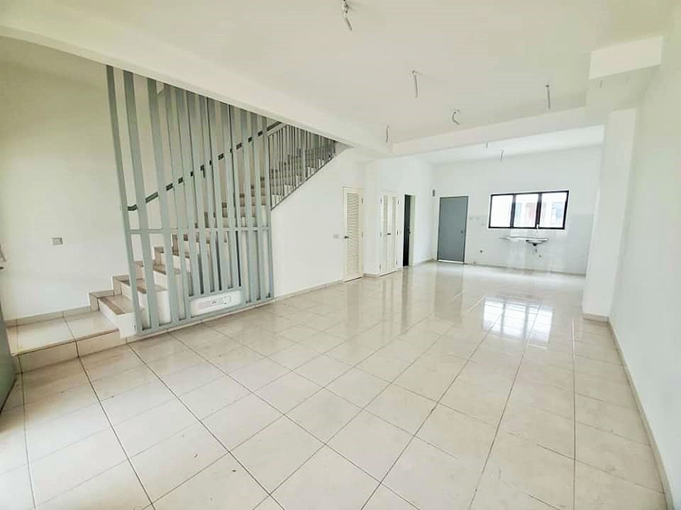 2 Storey Terrace at Setia Permai 3, Setia Alam - photo 3