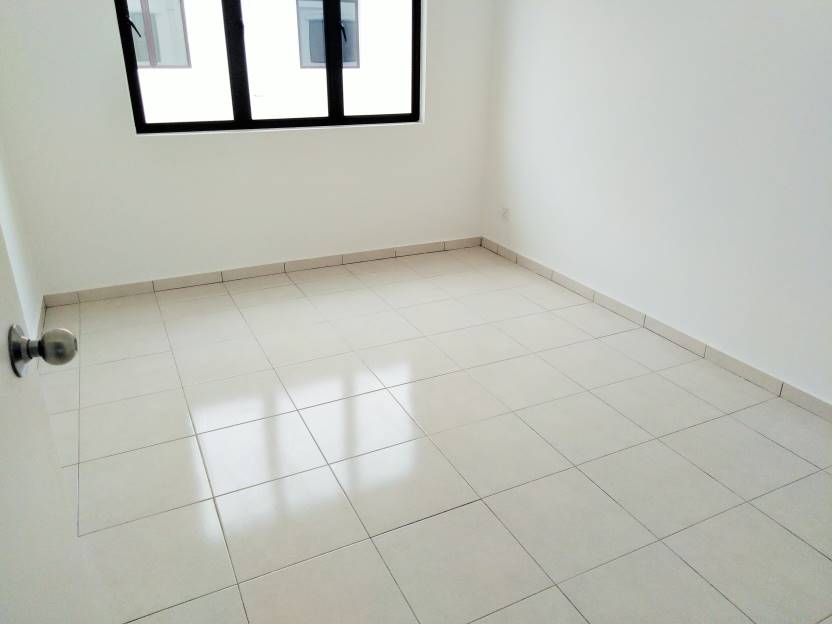 2 Storey Terrace at Setia Permai 3, Setia Alam - photo 8
