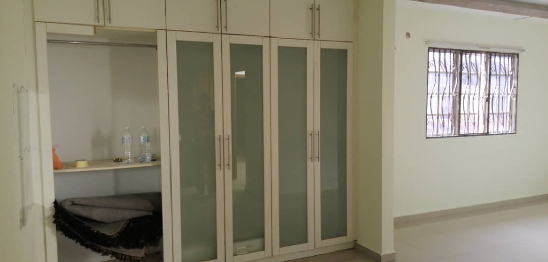 Partially Furnished Double Storey Terrace For Rent - photo 5