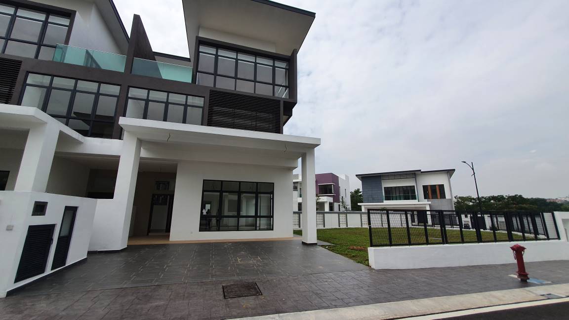 Type F Semi D Villa Elemen Shah Alam For Sale - photo 2