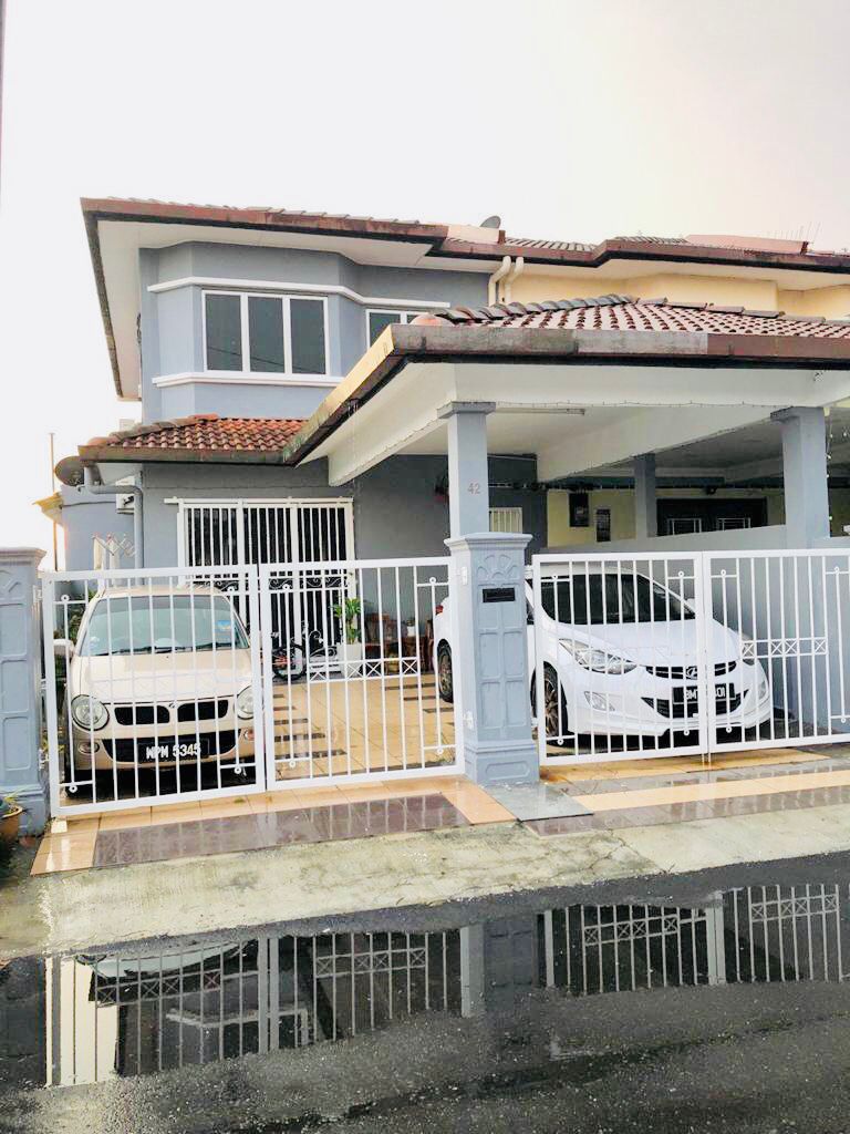 End Lot Fully Reno Double Storey Meru RM450K Only - photo 4