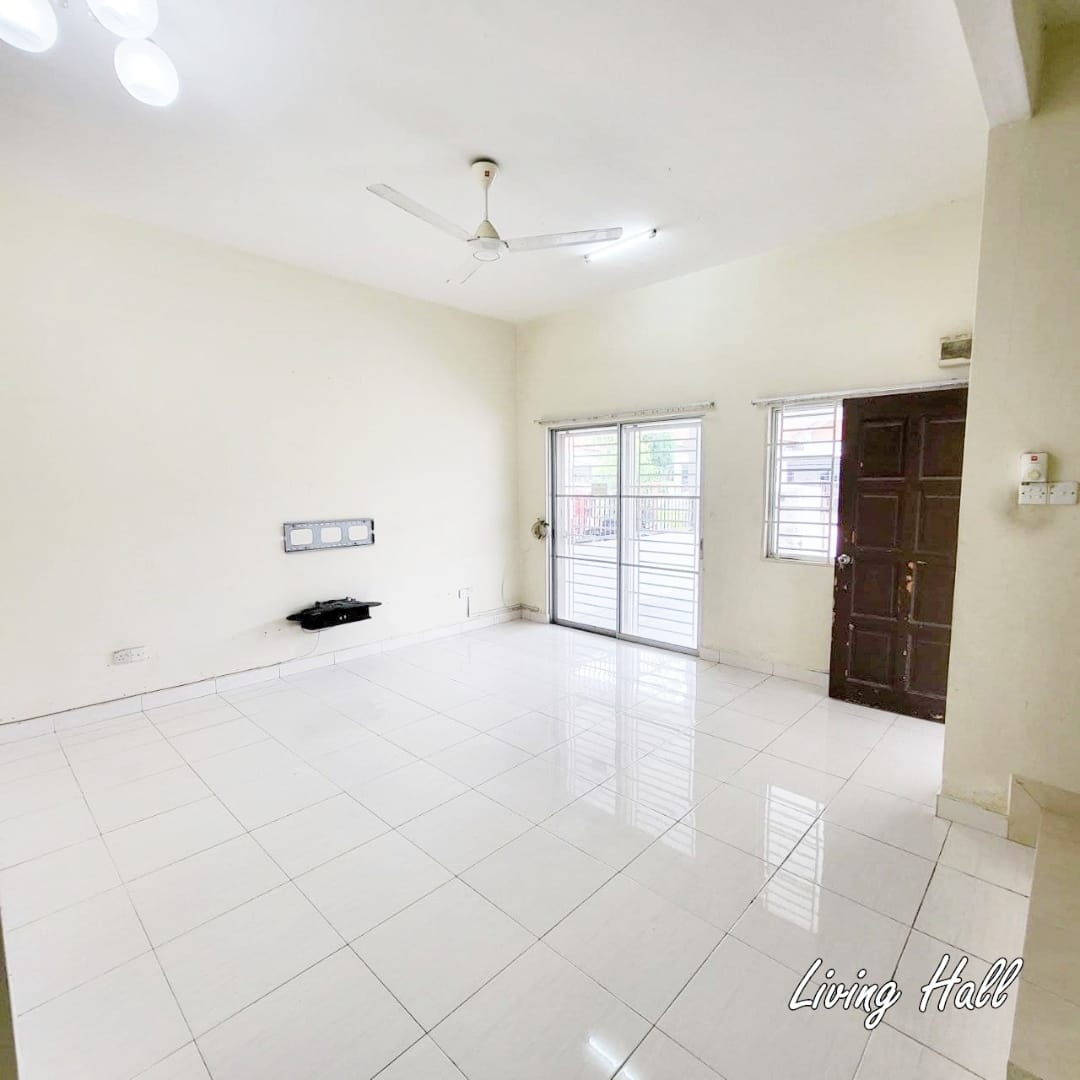 Gated Double Story House Bandar Saujana Utama - photo 3