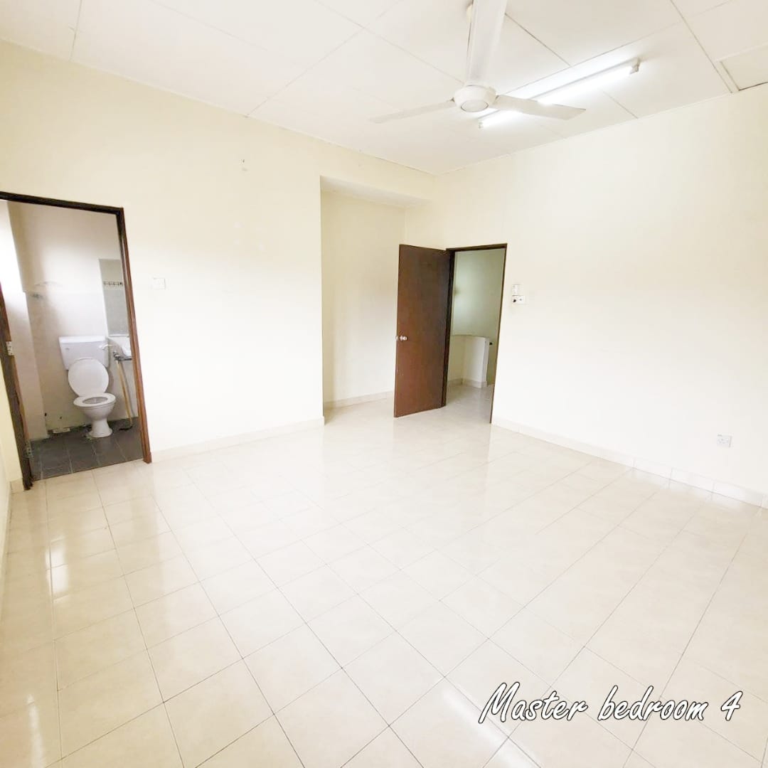Gated Double Story House Bandar Saujana Utama - photo 6
