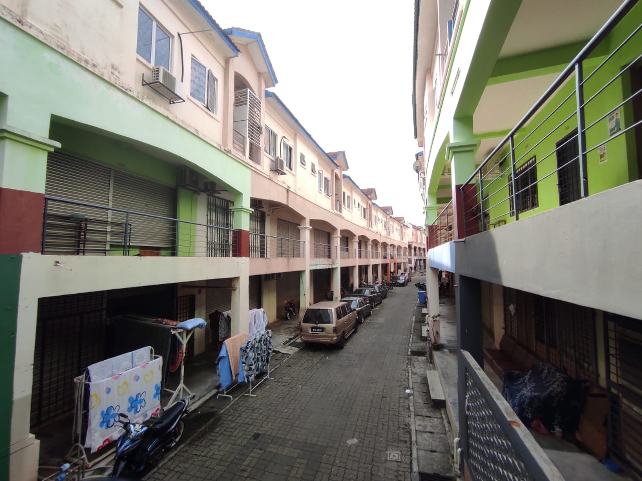Shop Front Unit Ground Floor Medan Puteri For Sale - photo 5