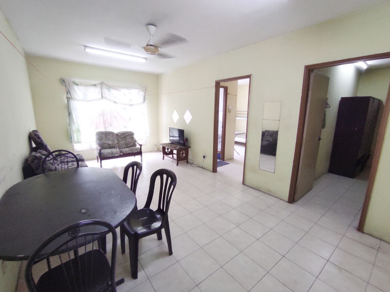 Apartment Pusat Komersial Seksyen 7 Untuk Disewa - photo 2