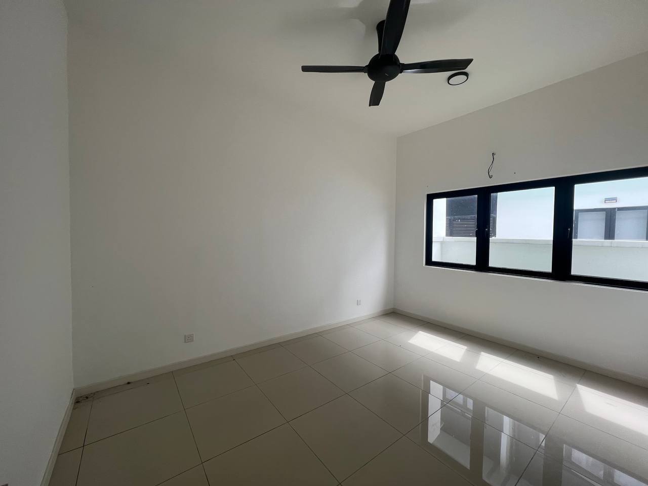 Corner Lot Double Storey Terrace Dahlia Shah Alam - photo 9