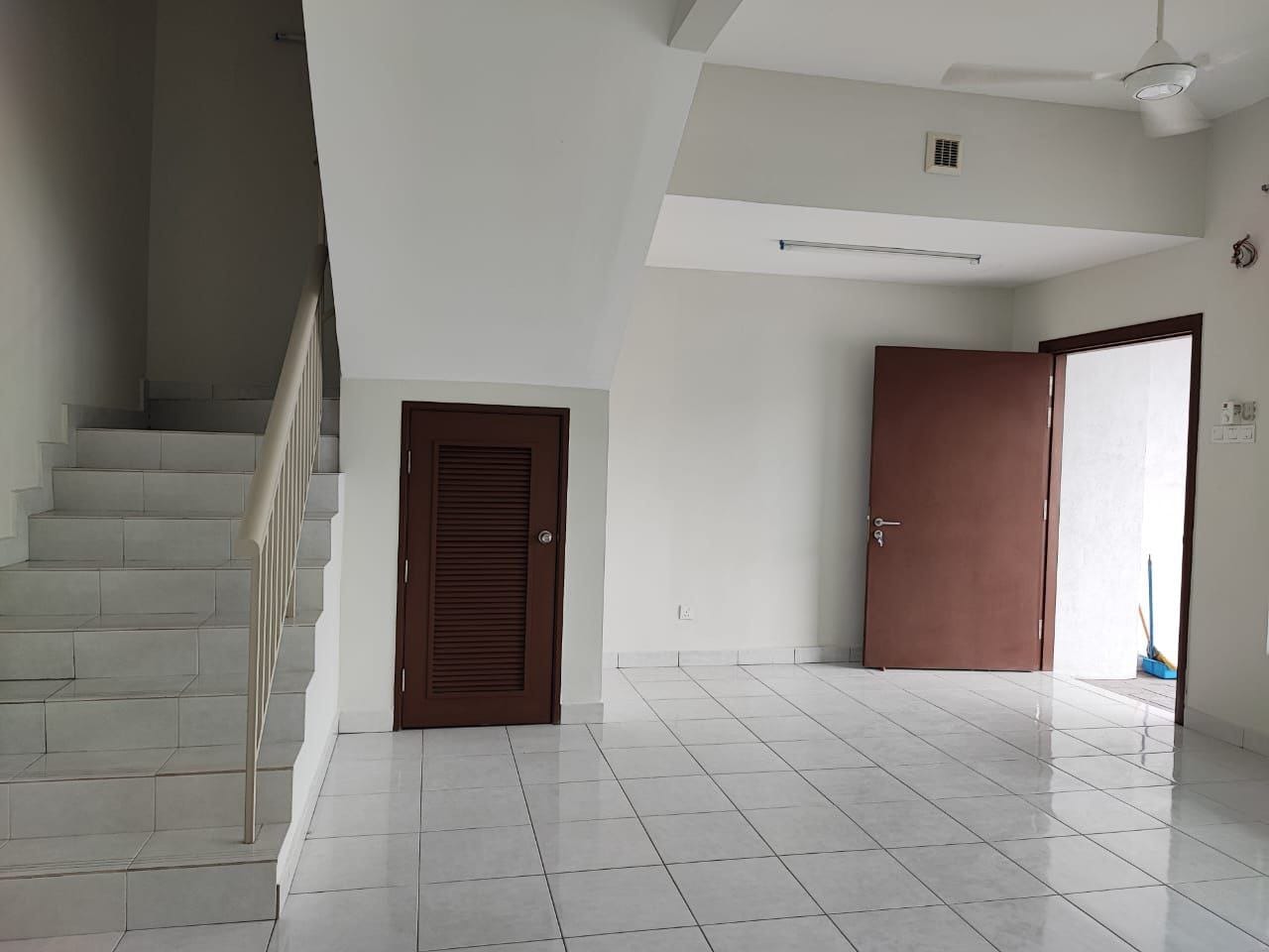 Double Storey Terrace Type Mapel Bandar Hillpark - photo 3