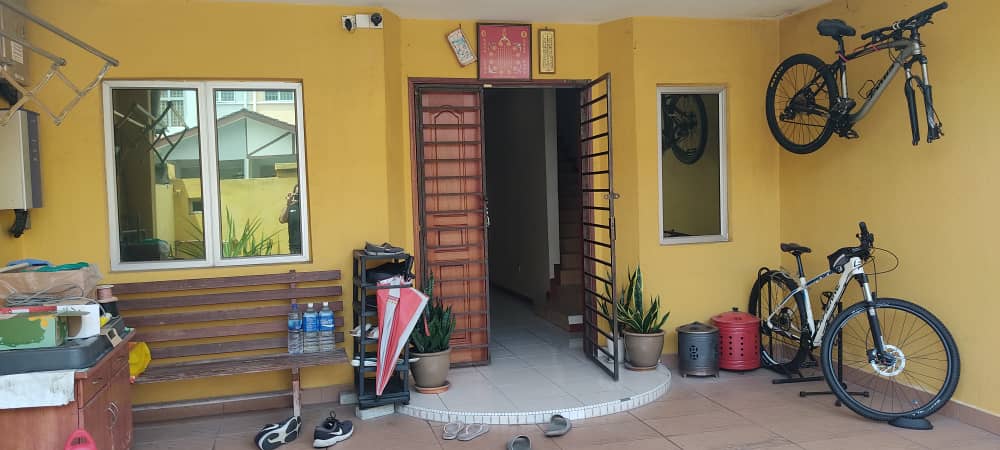 3 Storey Jalan Uranus Subang Pelangi Shah Alam - photo 3