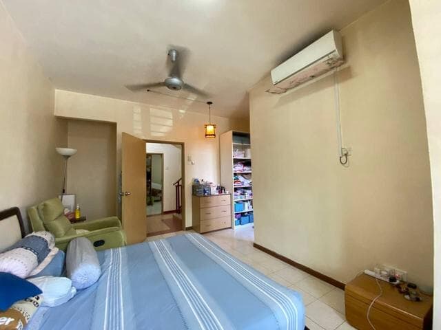 3 Storey Jalan Uranus Subang Pelangi Shah Alam - photo 4
