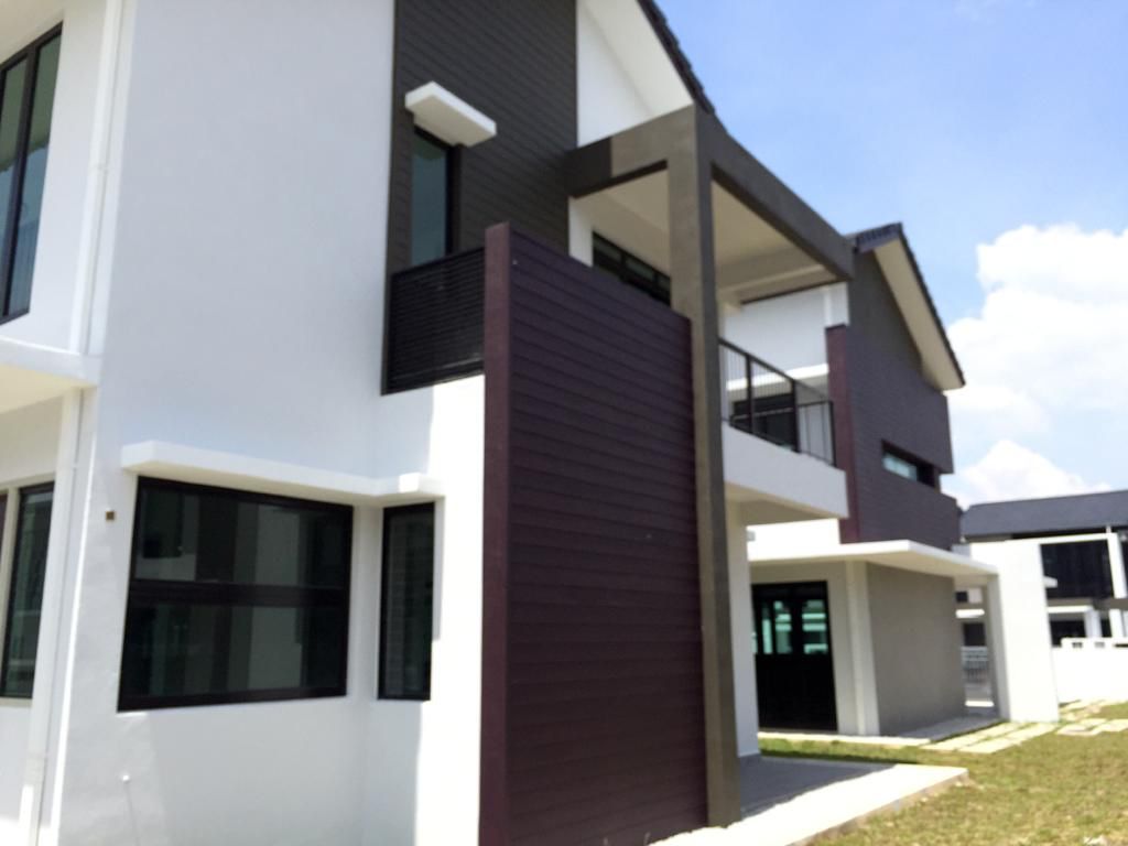 End Lot Double Storey Superlink Aralia Elmina East - photo 2