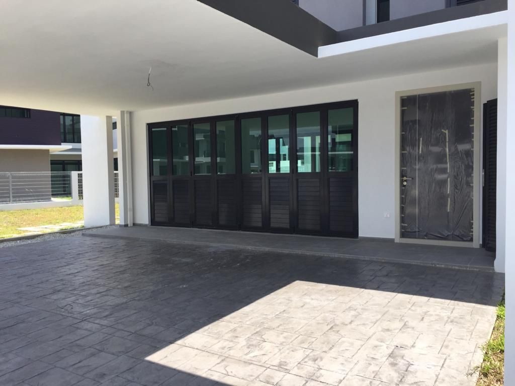 End Lot Double Storey Superlink Aralia Elmina East - photo 4
