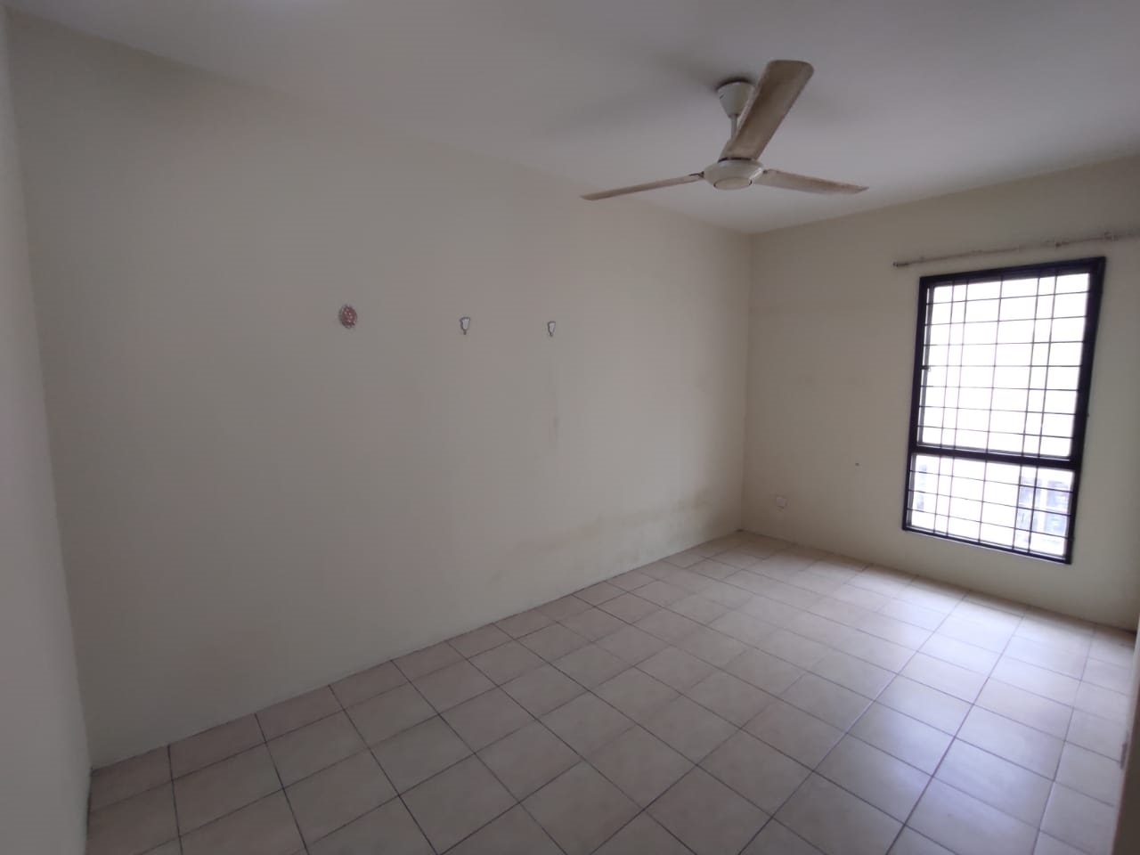Apartment Pusat Komersial Seksyen 7 Untuk Disewa - photo 7