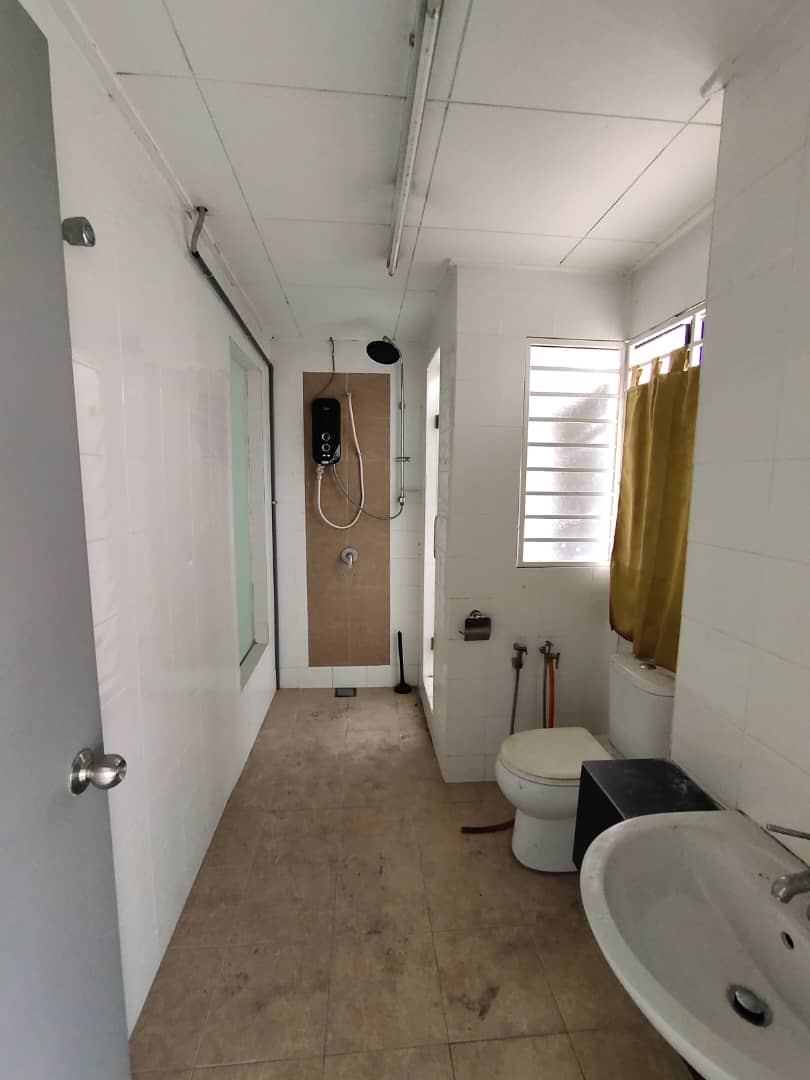 Double Storey Terrace House Sutera Damansara - photo 5