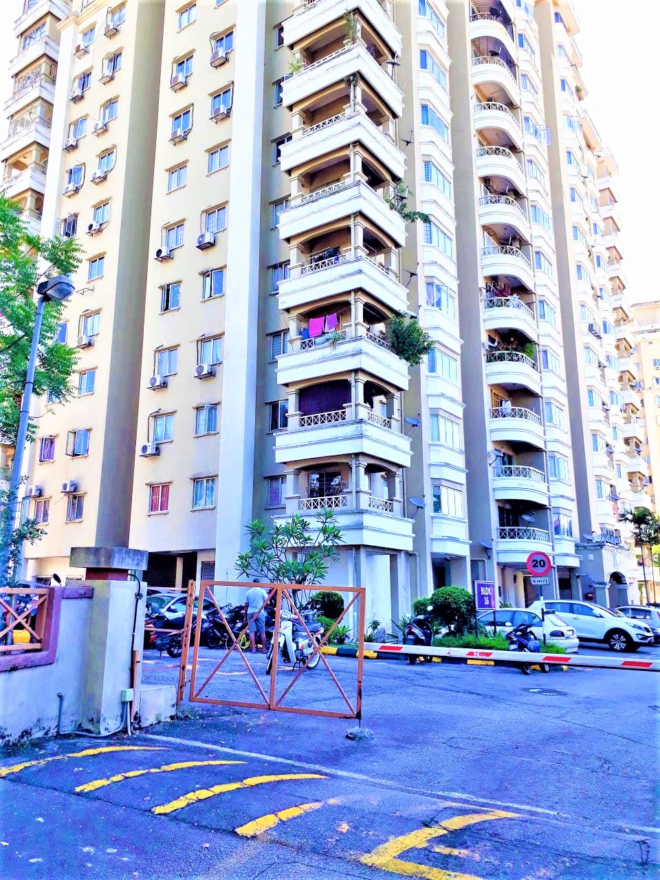 Sri Mahligai Condominium, Seksyen 9, Shah Alam