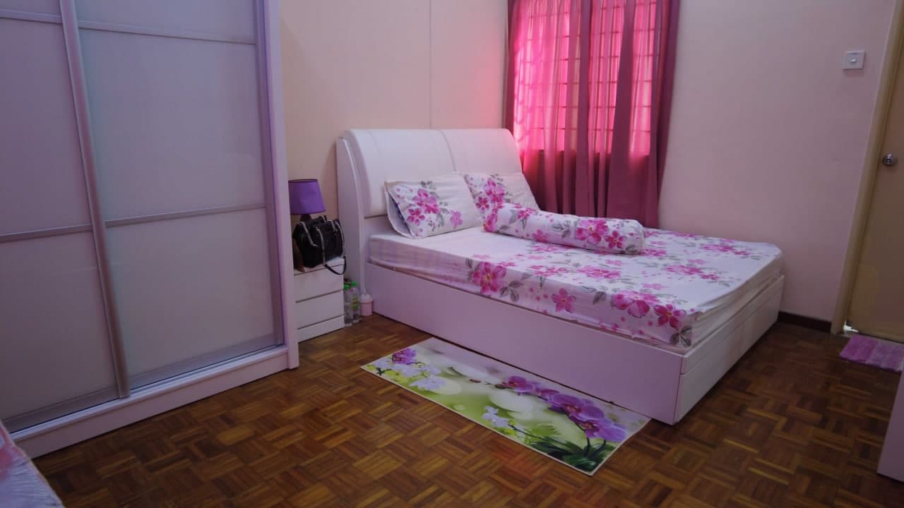 One and Half Storey Jalan Suakasih BTHO - photo 4