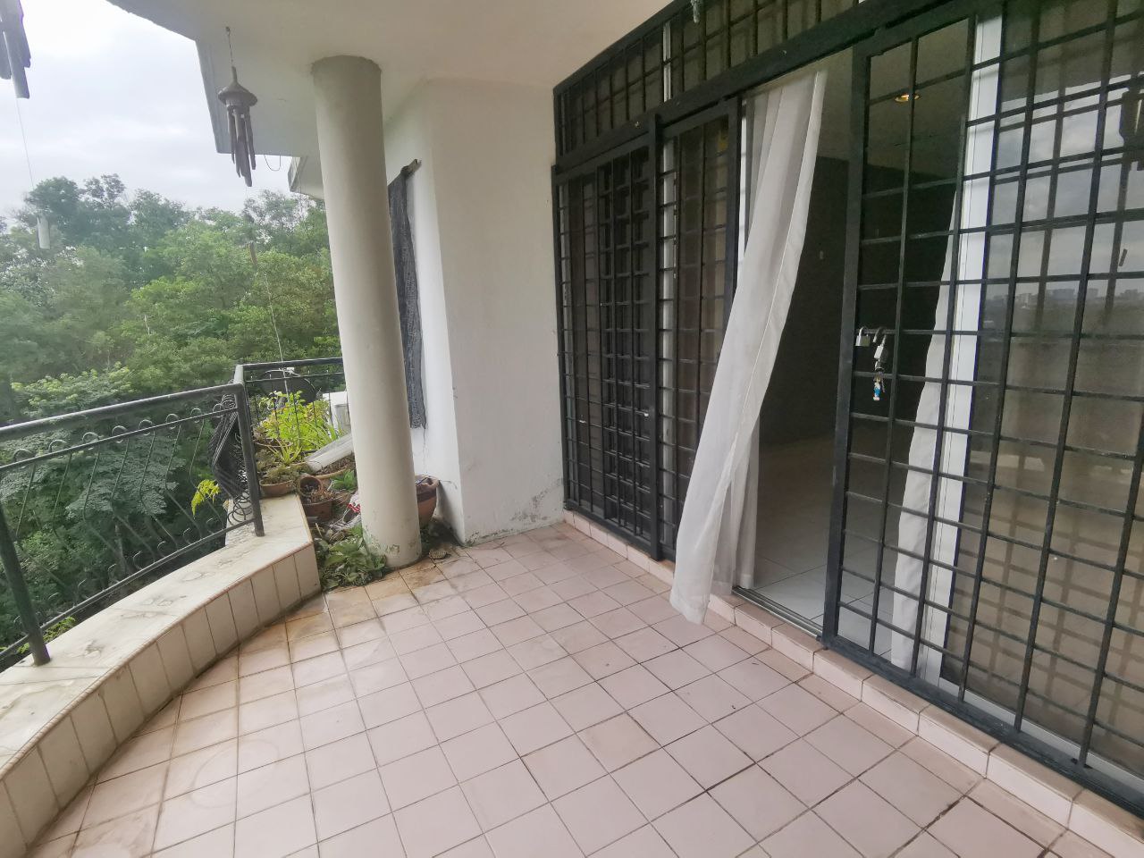 VENICE HILL TOWER 2 CONDOMINIUM, BATU 9 CHERAS - photo 2