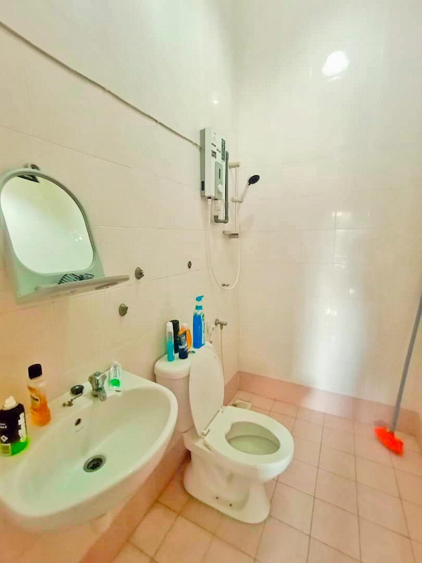 2sty House, Kemuning Greenhills 2, Kota Kemuning - photo 8