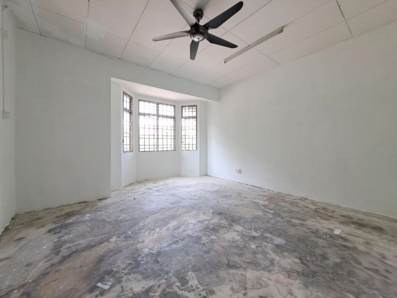 Facing Open Double Storey PUJ 5, Puncak Jalil - photo 6