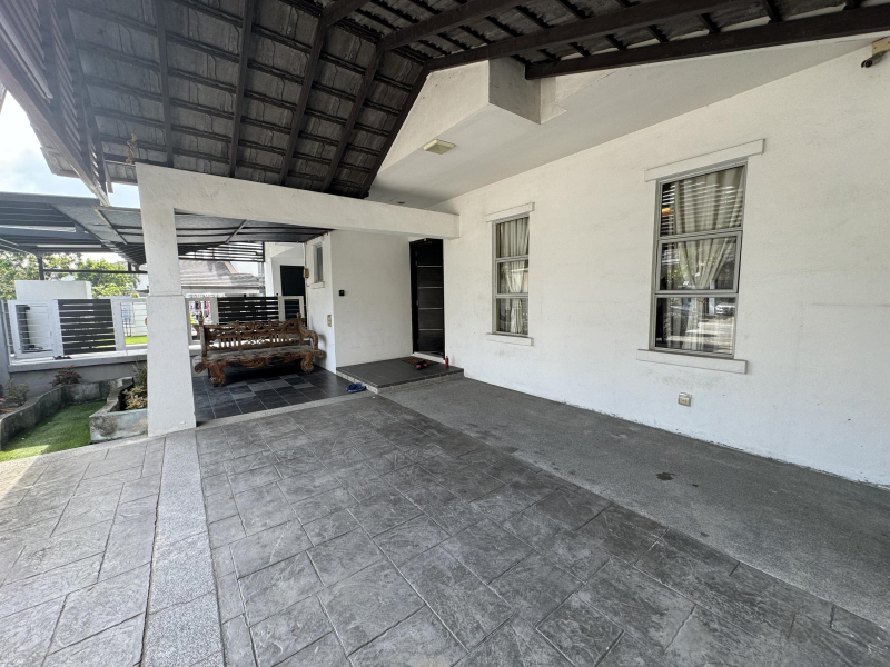 3 Storey Semi D Corner House Laman Seri Shah Alam - photo 2