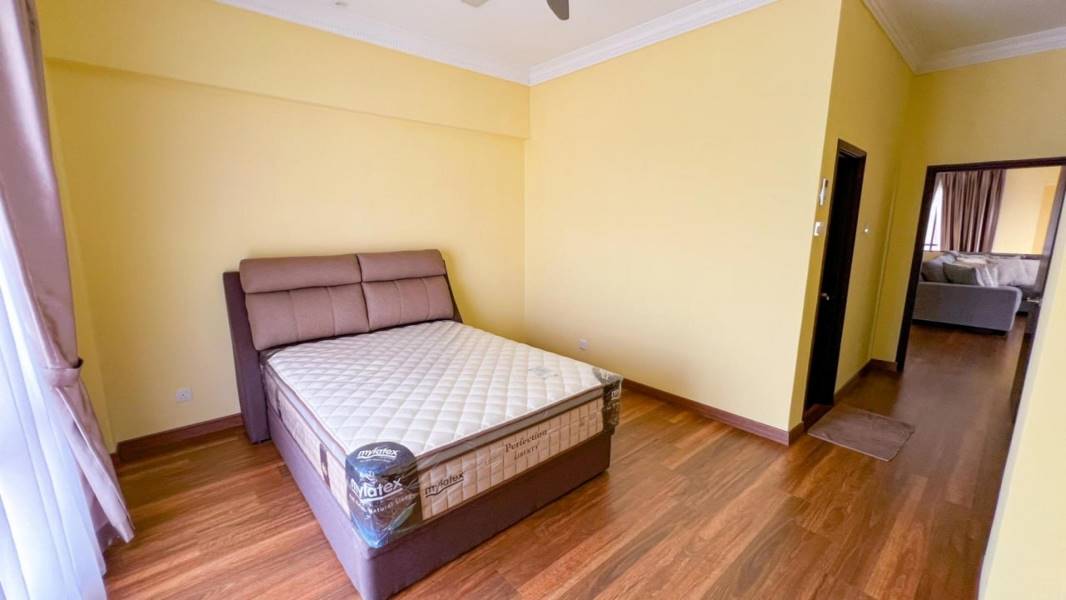 DUPLEX PENTHOUSE GURNEY HEIGHTS - KERAMAT KL - photo 12