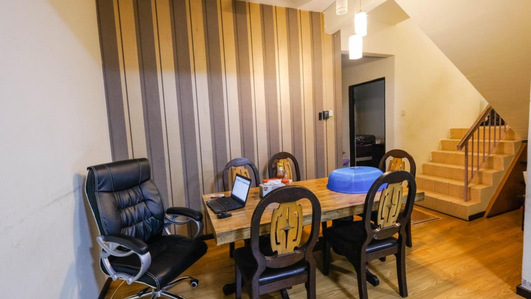 RENOVATED DOUBLE STOREY TERRACE - TAMAN HARMONI - photo 9