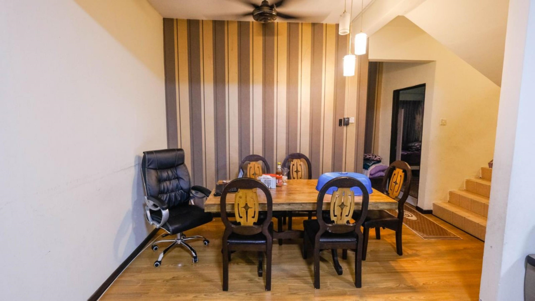 RENOVATED DOUBLE STOREY TERRACE - TAMAN HARMONI - photo 10