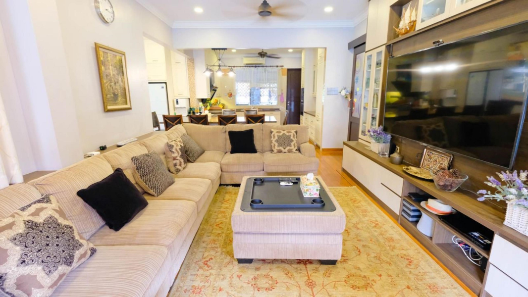 Double Storey Bungalow, Jalan PJU, Laman Ara - photo 10