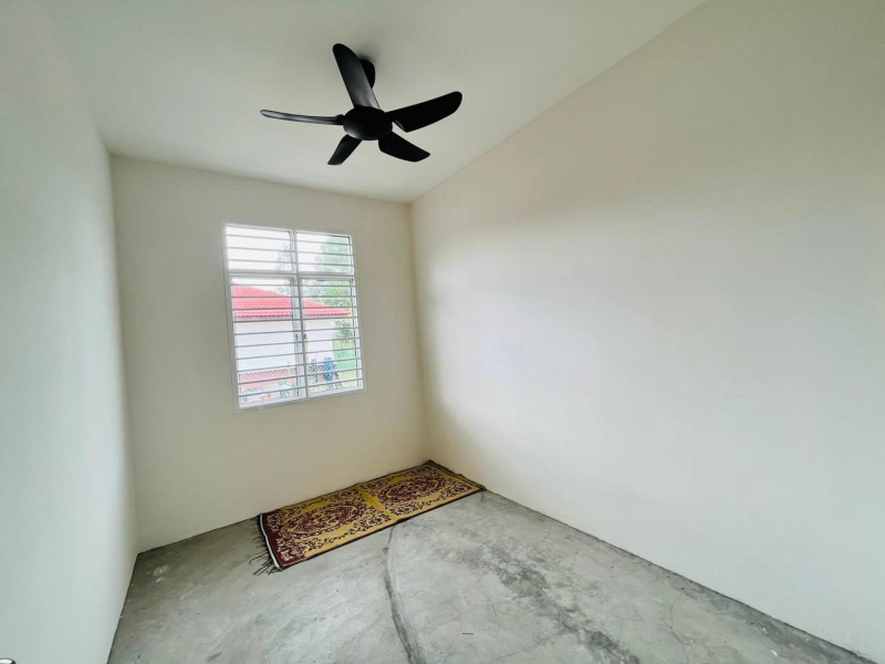 Bungalow Bandar Tasik Senangin, Mahkota Hills - photo 11