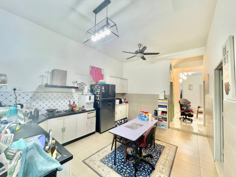 TOWNHOUSE GF UNIT DESA SAUJANA PUTRA SP 2 BS - photo 10