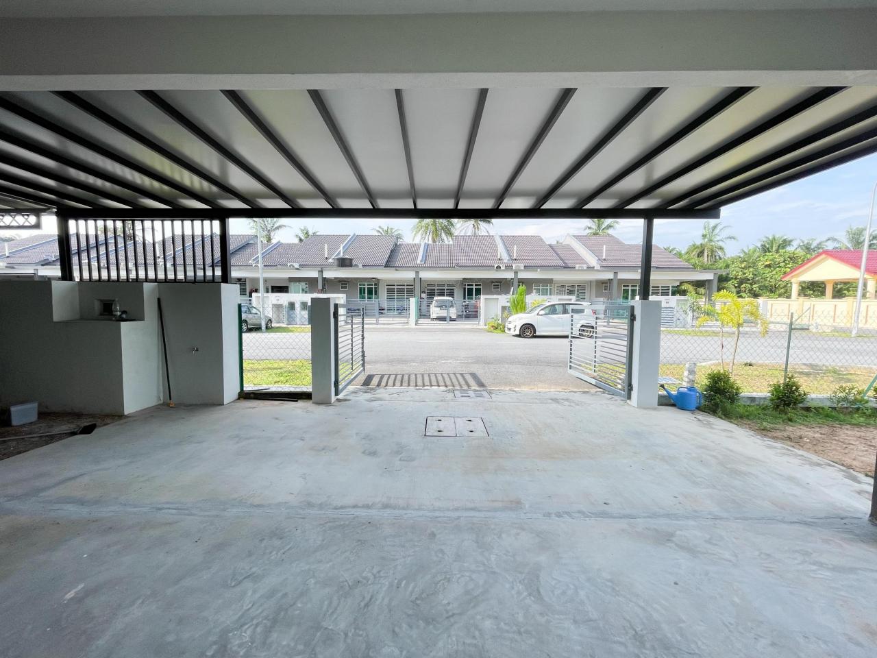 Corner Lot, Taman Bentara, Telok Panglima Garang - photo 3