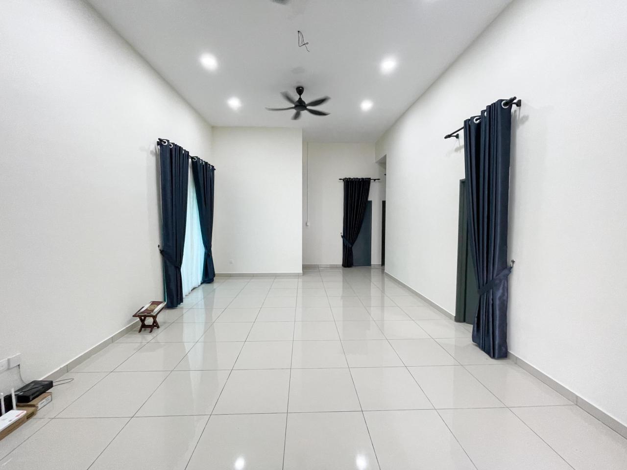 Corner Lot, Taman Bentara, Telok Panglima Garang - photo 4