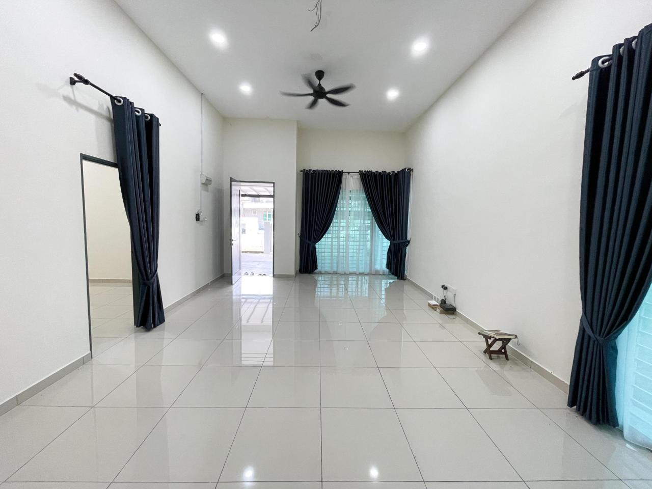 Corner Lot, Taman Bentara, Telok Panglima Garang - photo 8