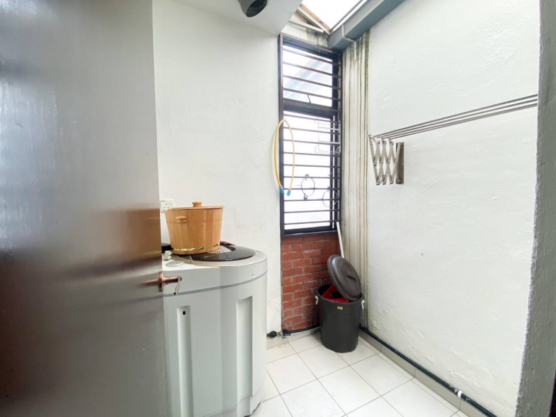 APARTMENT EXCELSA, TAMAN UNIVERSITI INDAH - photo 11