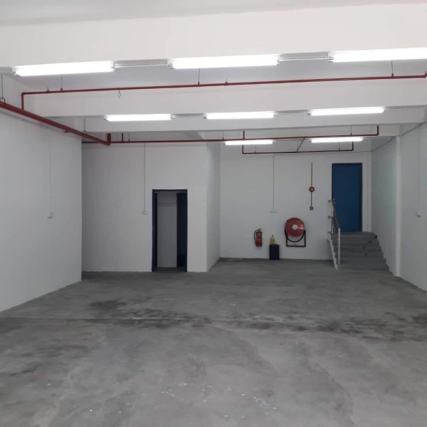 Warehouse inside Port Klang Free Zone at West Port - photo 9