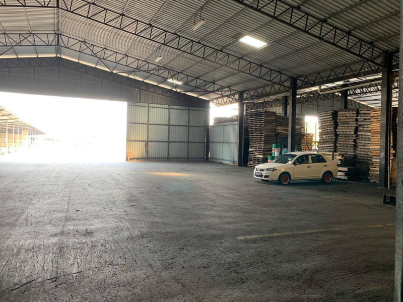 Big Warehouse, Rantau Panjang near Port Klang - photo 3