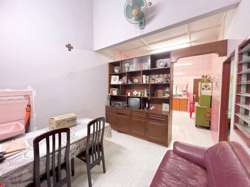1sty Terrace Taman Megah, Kajang - photo 3