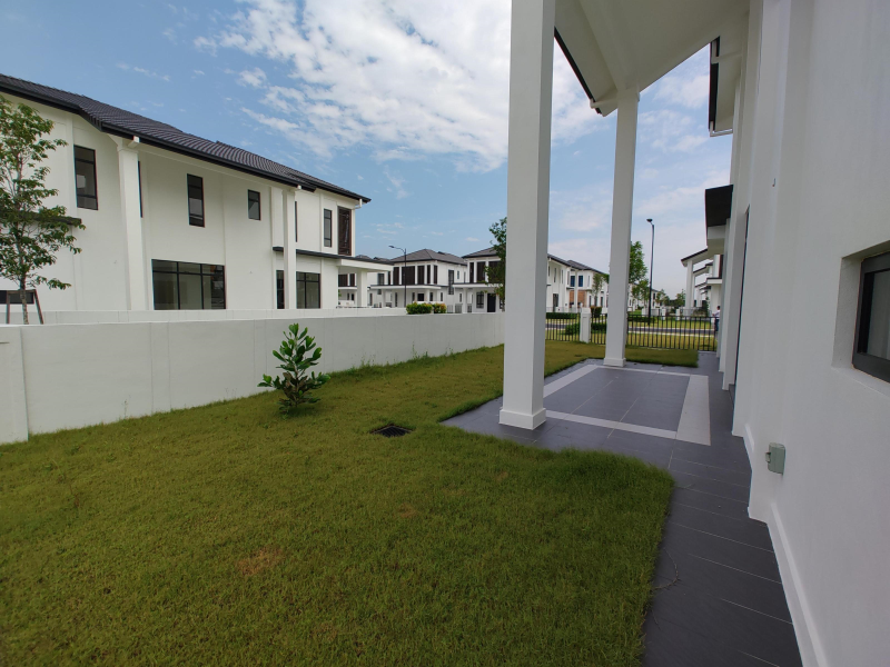 End Lot Bungalow Norton Eco Grandeur - photo 4