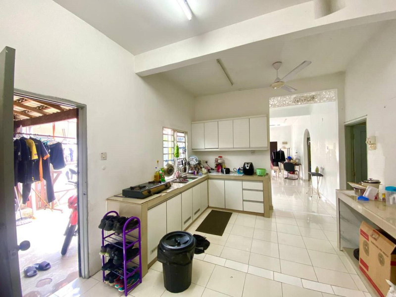 Semi D Single Storey Taman Johan Setia, Klang - photo 10