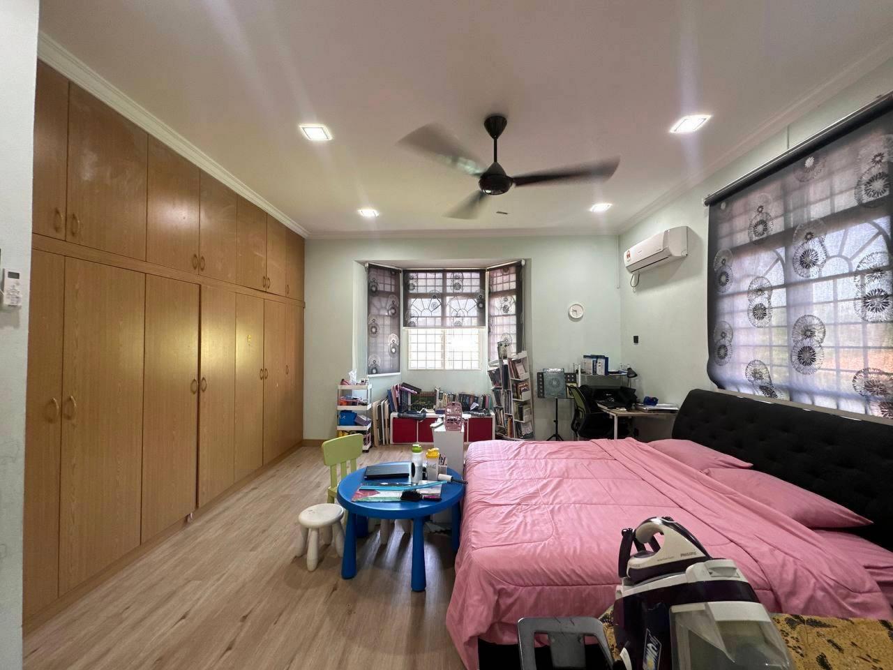 Bungalow Jalan TTS, Taman Tasik Semenyih - photo 11